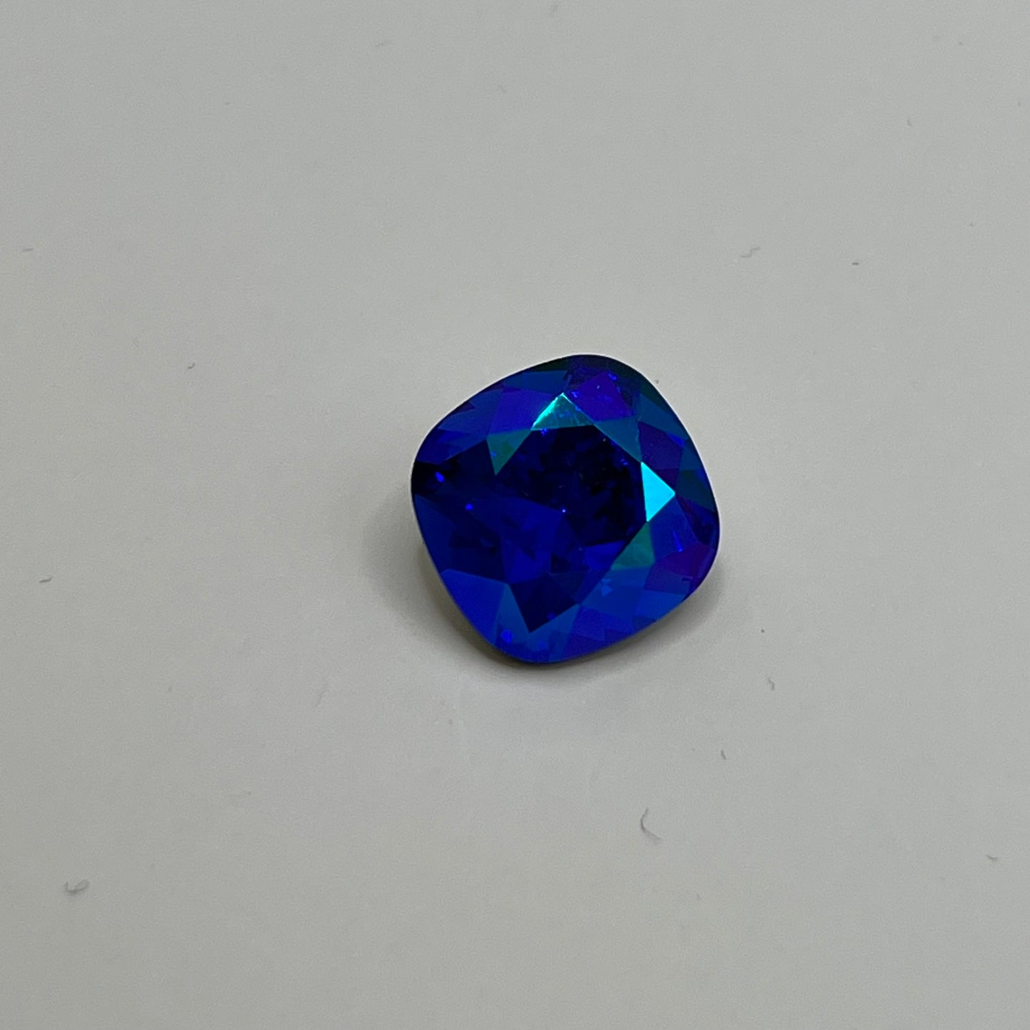 Swarovski Rounded Square 12MM Crystal Majestic Blue AB