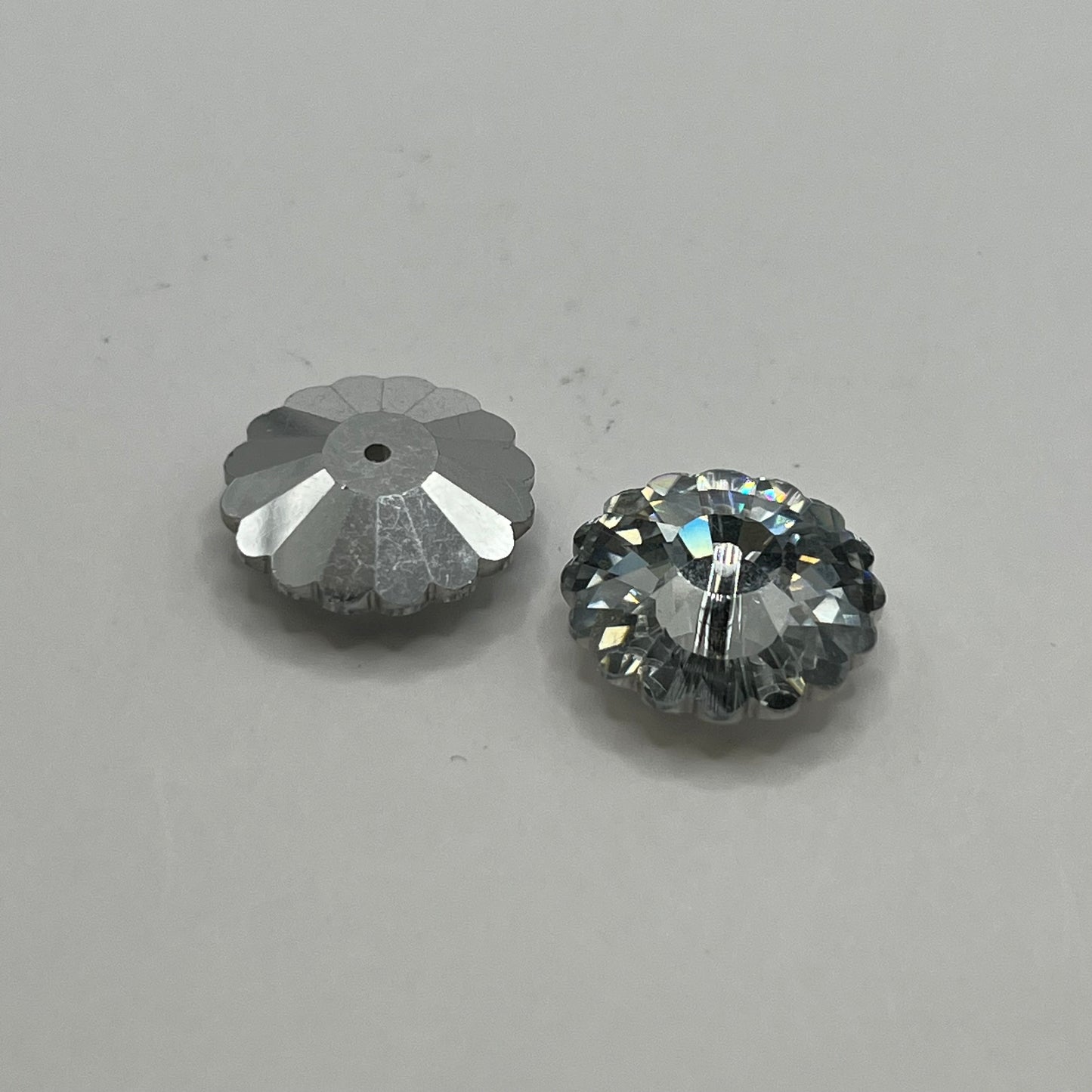 Swarovski 16MM Vintage Margarita A3701 - Crystal Comet Argent Light (4pcs)