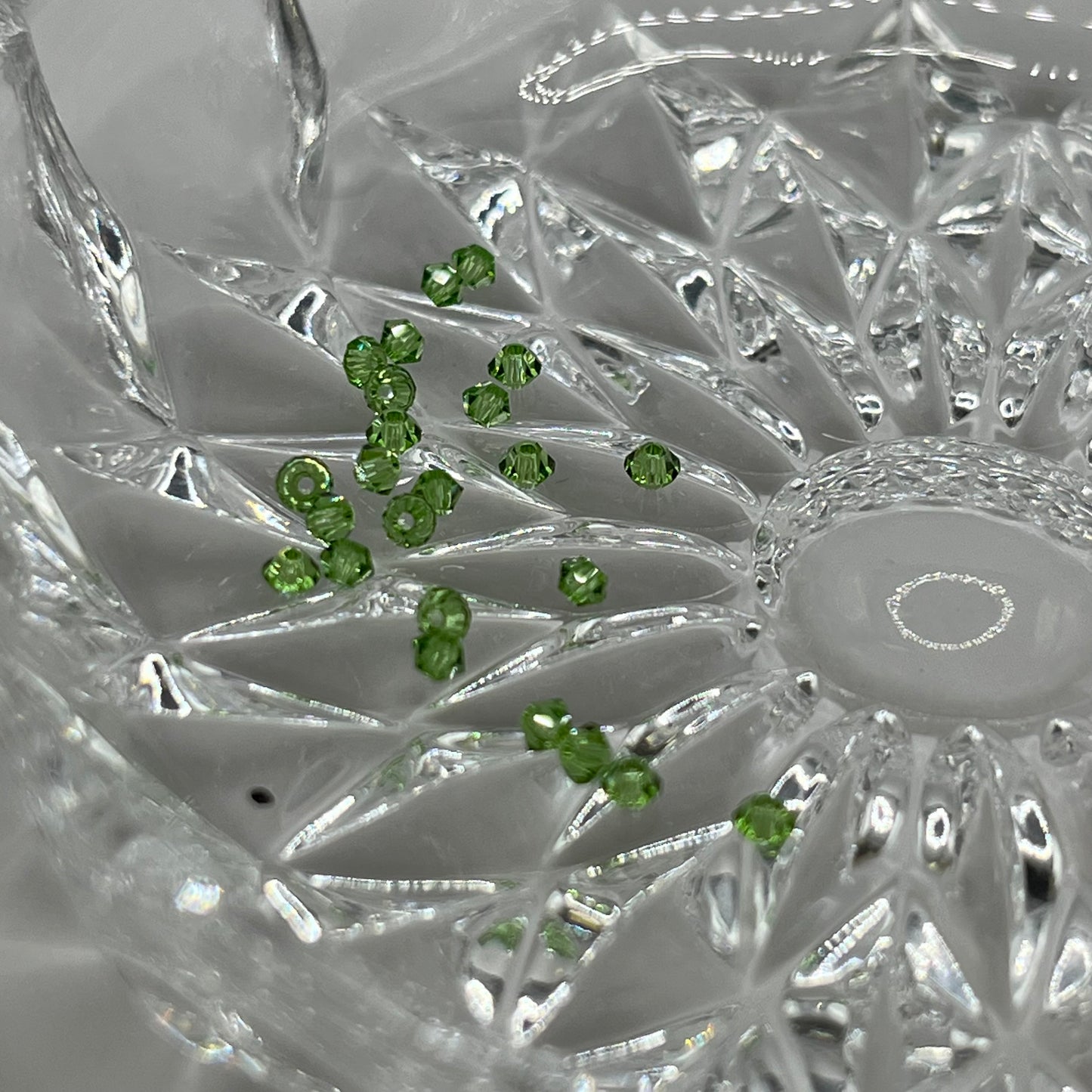 Swarovski 2.5MM Bicones - Peridot (24pcs)