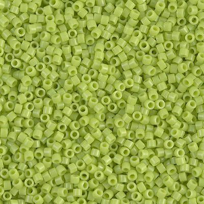 DB0733 - Opaque Chartreuse - 11/0
