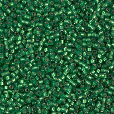 DB0688 - Semi-Matte Silver-Lined Dyed Med Green - 11/0