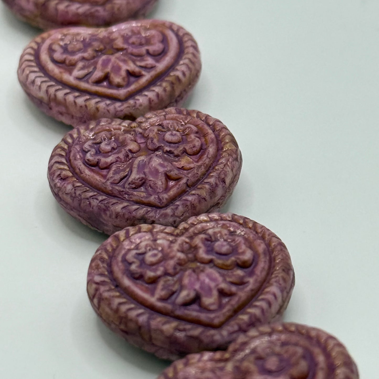 Czech Glass - Purple Hearts (6pcs)