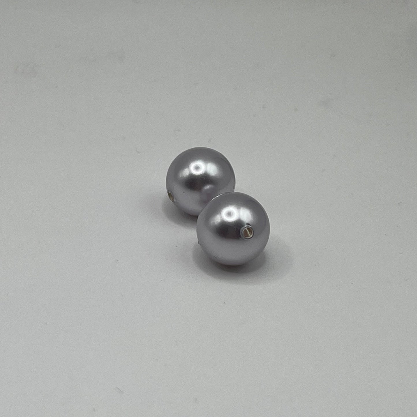 Swarovski 12MM Large Hole Pearls - Lavender (2pcs)