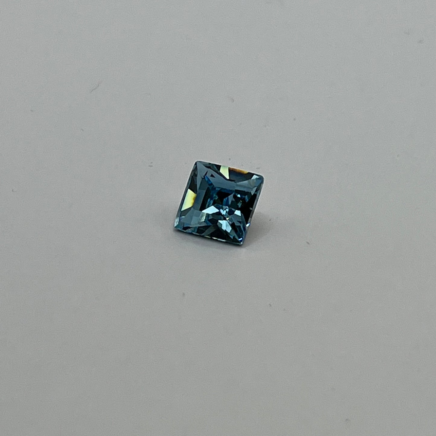 Swarovski 8MM Square A4428 - Aquamarine