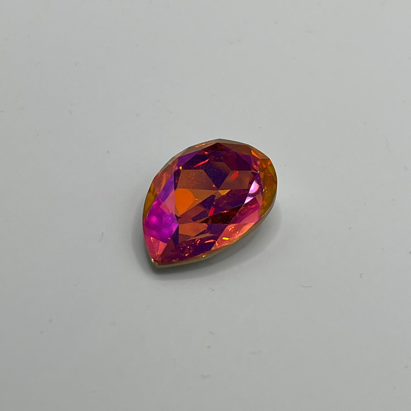 Swarovski 30X20MM Pear A4327 - Astral Pink