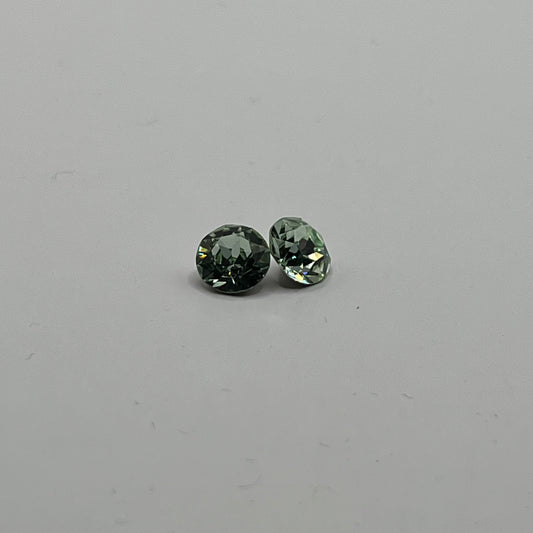 Swarovski 8MM Xirius Chaton A1088 - Chrysolite (4pcs)