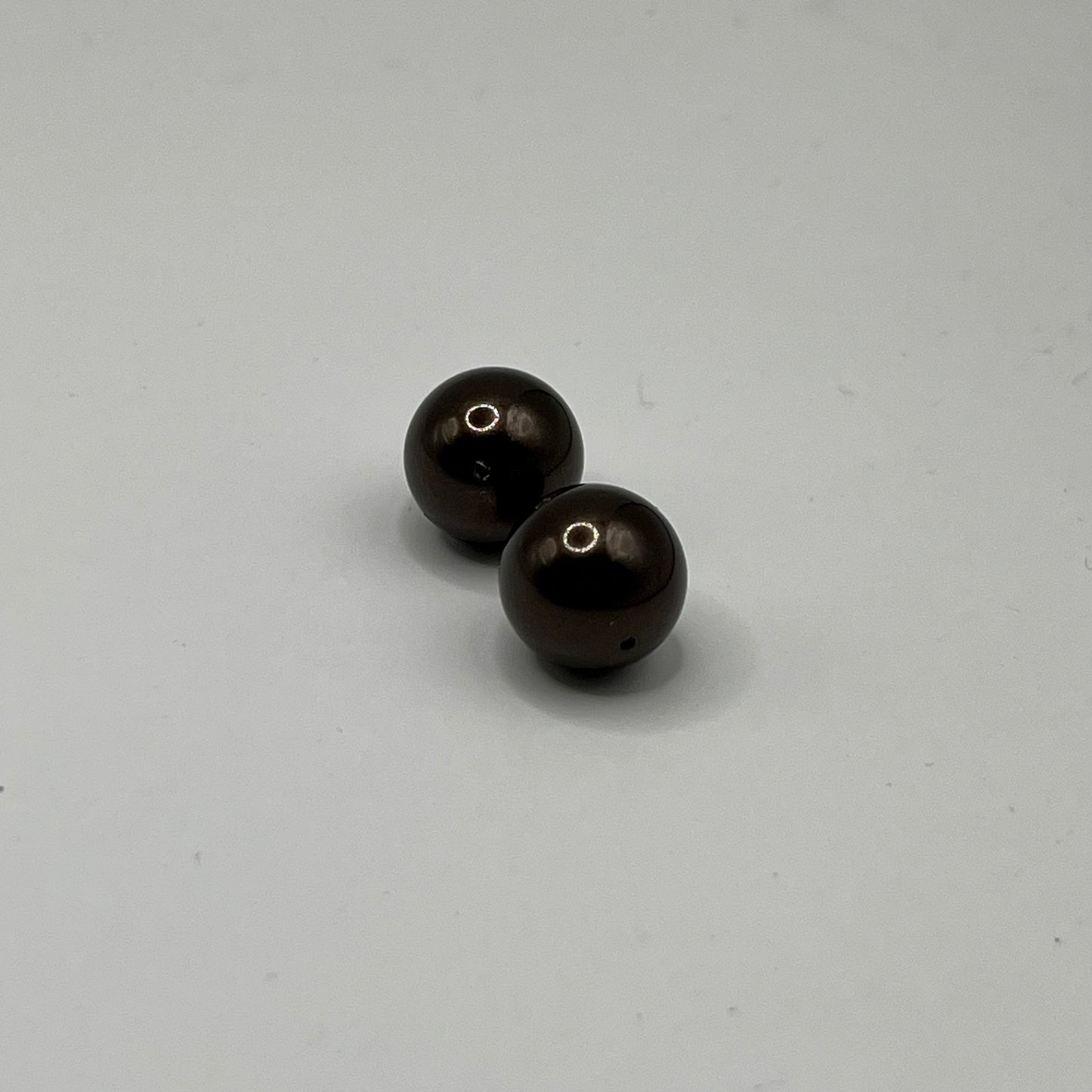Swarovski 10MM Pearls - Deep Brown (4pcs)