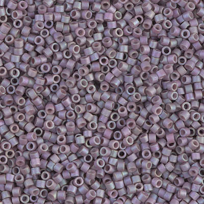DB1065 - Matte Metallic Wisteria - 11/0