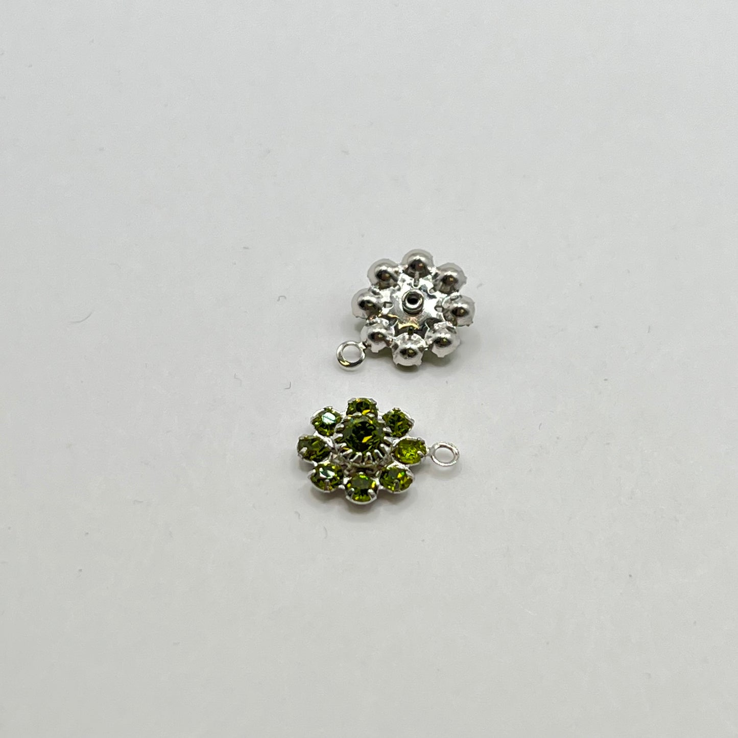Swarovski 10MM Daisy Connector Single Loop - Olivine (2pcs)